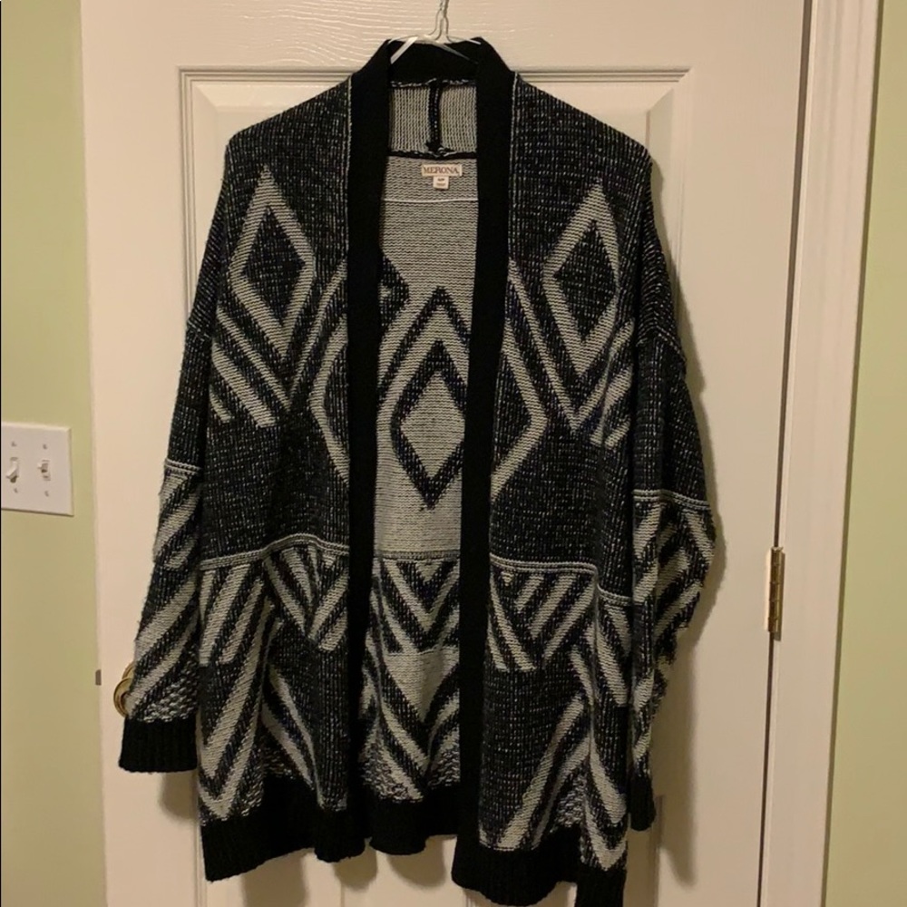 Cardigan sweater